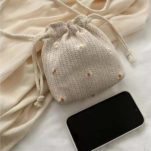 Women Fashion Unique Cream Drawstring Women mini Bag - Picture 16 of 16